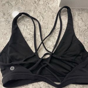 Lululemon sports bra